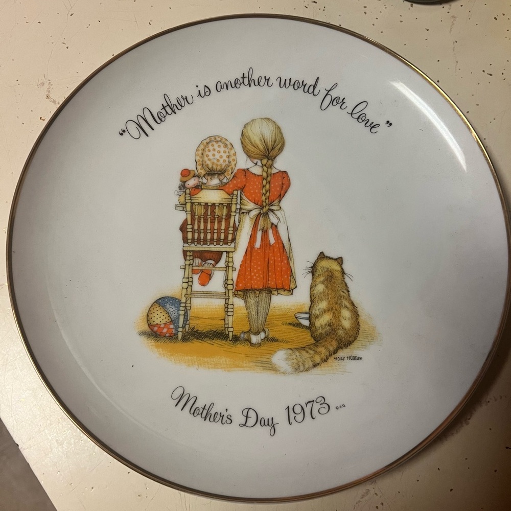 Vintage Mother's Day 1978 Decorative Plate